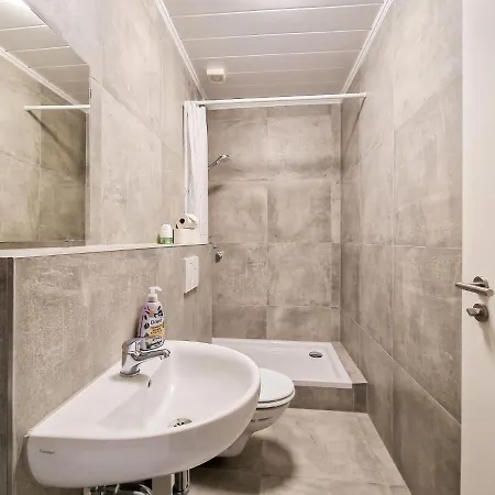 Tolstov - 3 And 4 Apartment