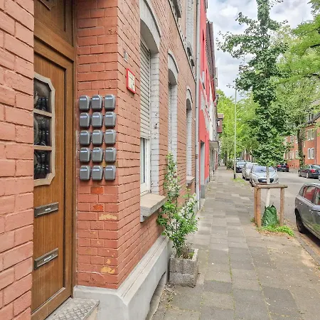 公寓 Tolstov - 3 And 4 *