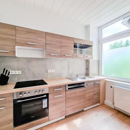 Tolstov - 3 And 4 杜伊斯堡