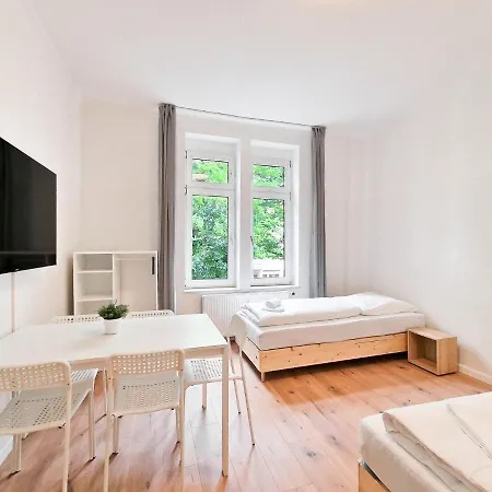 Tolstov - 3 And 4 Apartment *