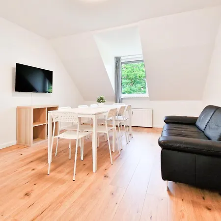 Tolstov - 3 And 4 公寓 *