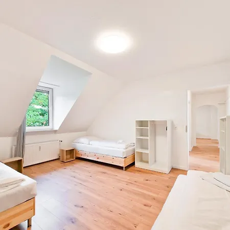 Tolstov - 3 And 4 * Duisburg