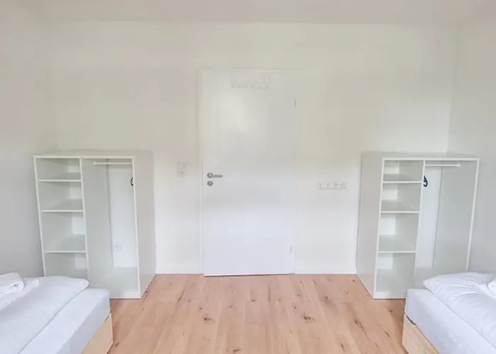 Tolstov - 3 And 4 Apartman