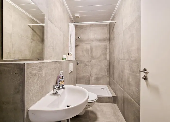 Tolstov - 3 And 4 Apartman