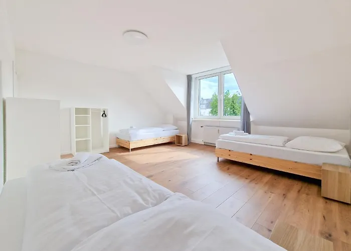 Tolstov - 3 And 4 Apartman