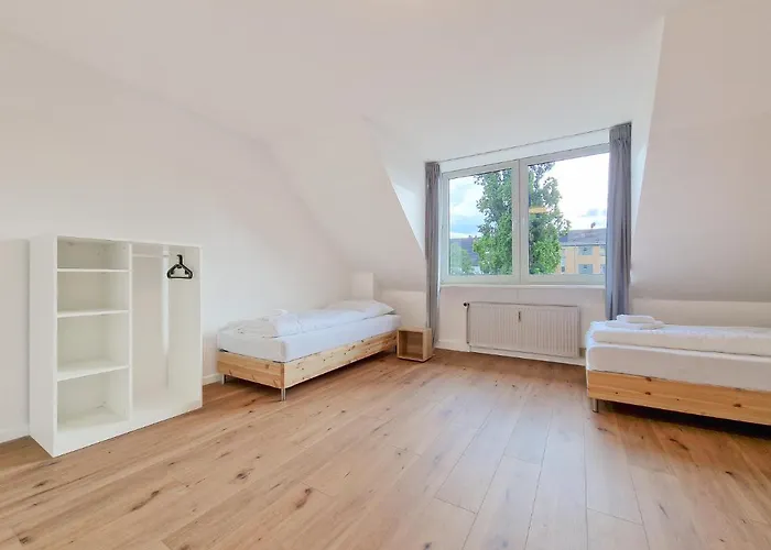 Tolstov - 3 And 4 דיסבורג