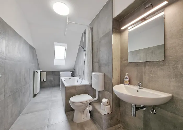 Apartman Tolstov - 3 And 4 Duisburg